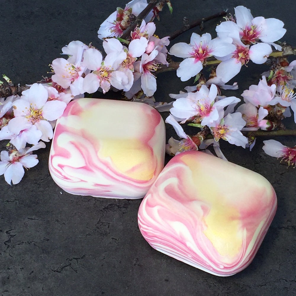 ALMOND BLOSSOM GEM - Hand & Body Soap